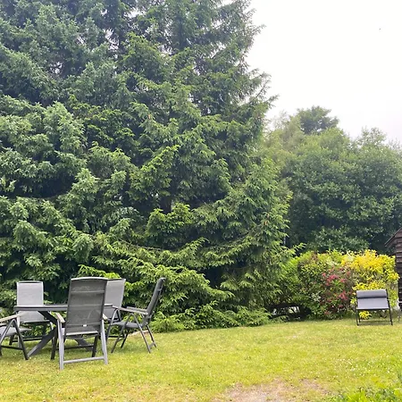 Unterm Dumel In Apartment